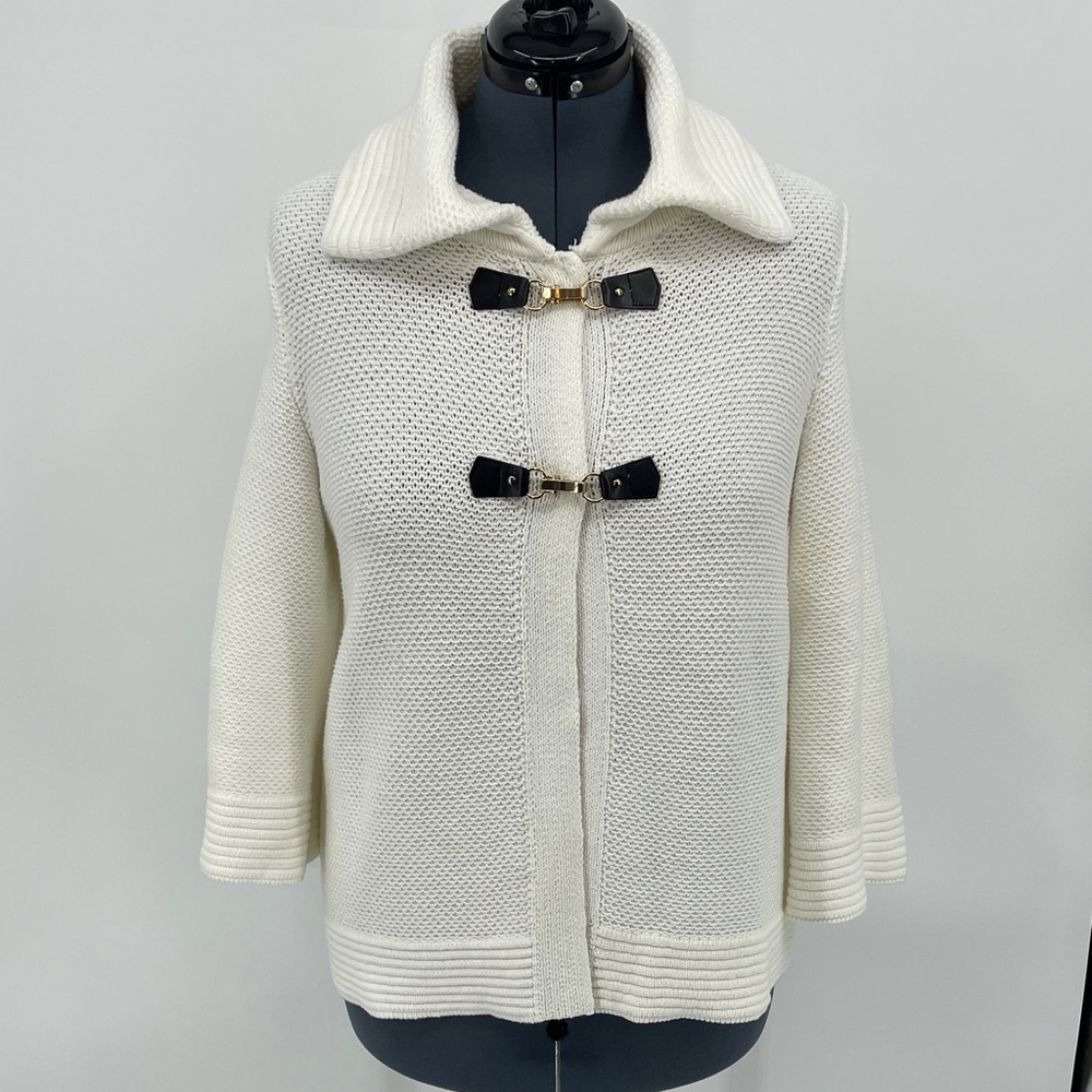 JM COLLECTION White Knit Toggle Jacket/SWEATER WOMENS SIZE M